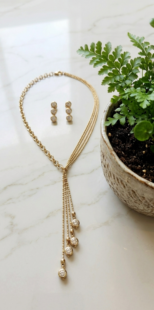 Elegant White Stone Gold-Plated Short Chain Set with Pressing Earrings