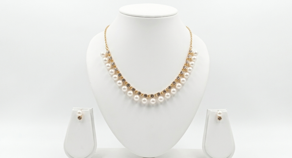 White Stone & Pearl Gold-Plated Short Necklace Set with Pressing Earrings