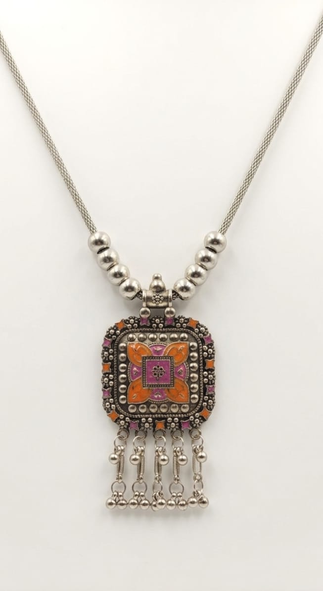 Vibrant Pink & Orange Black Metal Weightless Long Chain Pendant Set