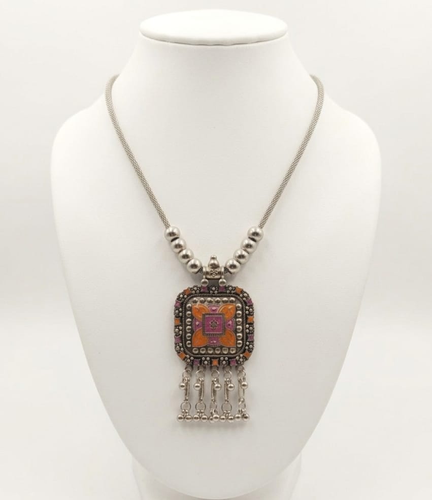 Vibrant Pink & Orange Black Metal Weightless Long Chain Pendant Set