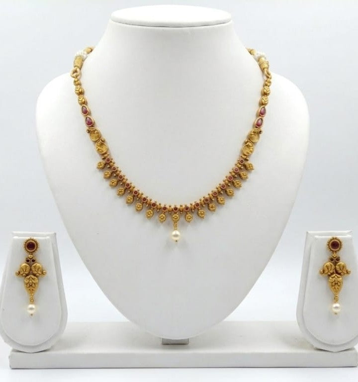Maroon Mango Design Handcrafted Short Necklace Set with Pressing Earrings